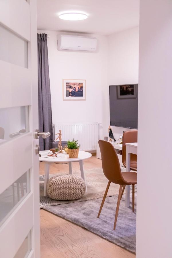 Fresh Comfort Apartment By Irundo ซาเกร็บ ภายนอก รูปภาพ