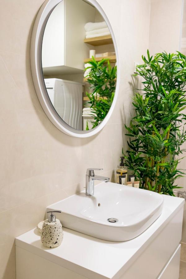 Fresh Comfort Apartment By Irundo ซาเกร็บ ภายนอก รูปภาพ